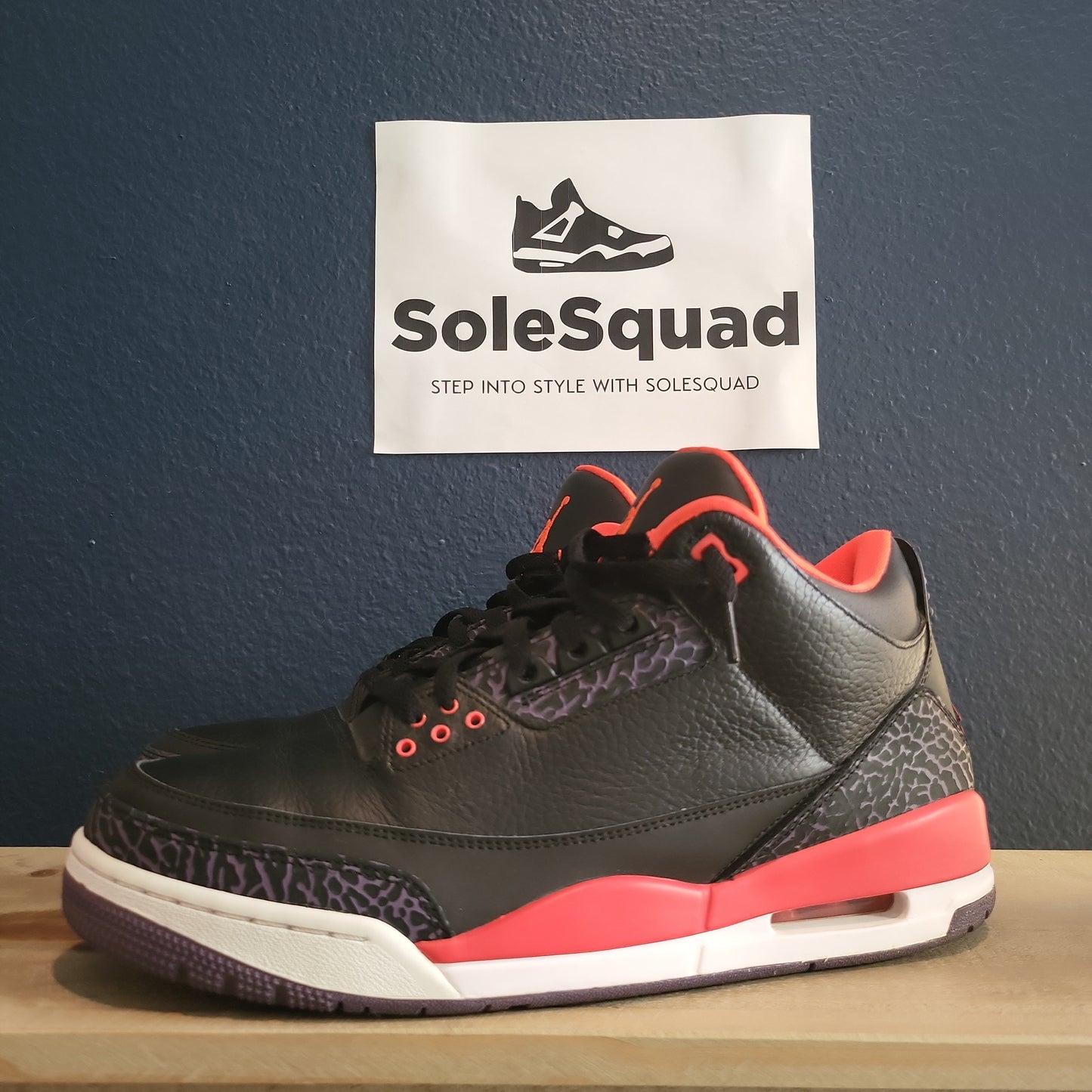 Air Jordan 3 Retro Black Crimson Purple size 12