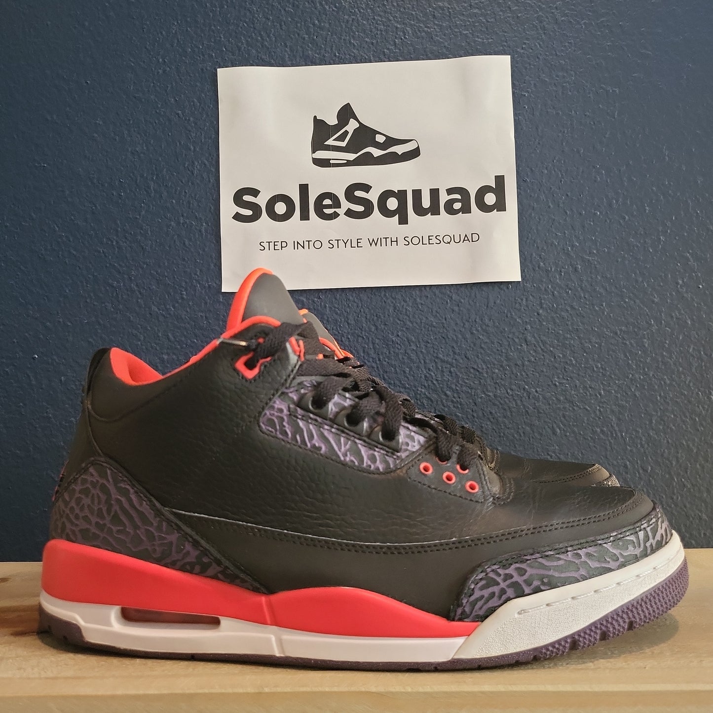 Air Jordan 3 Retro Black Crimson Purple size 12