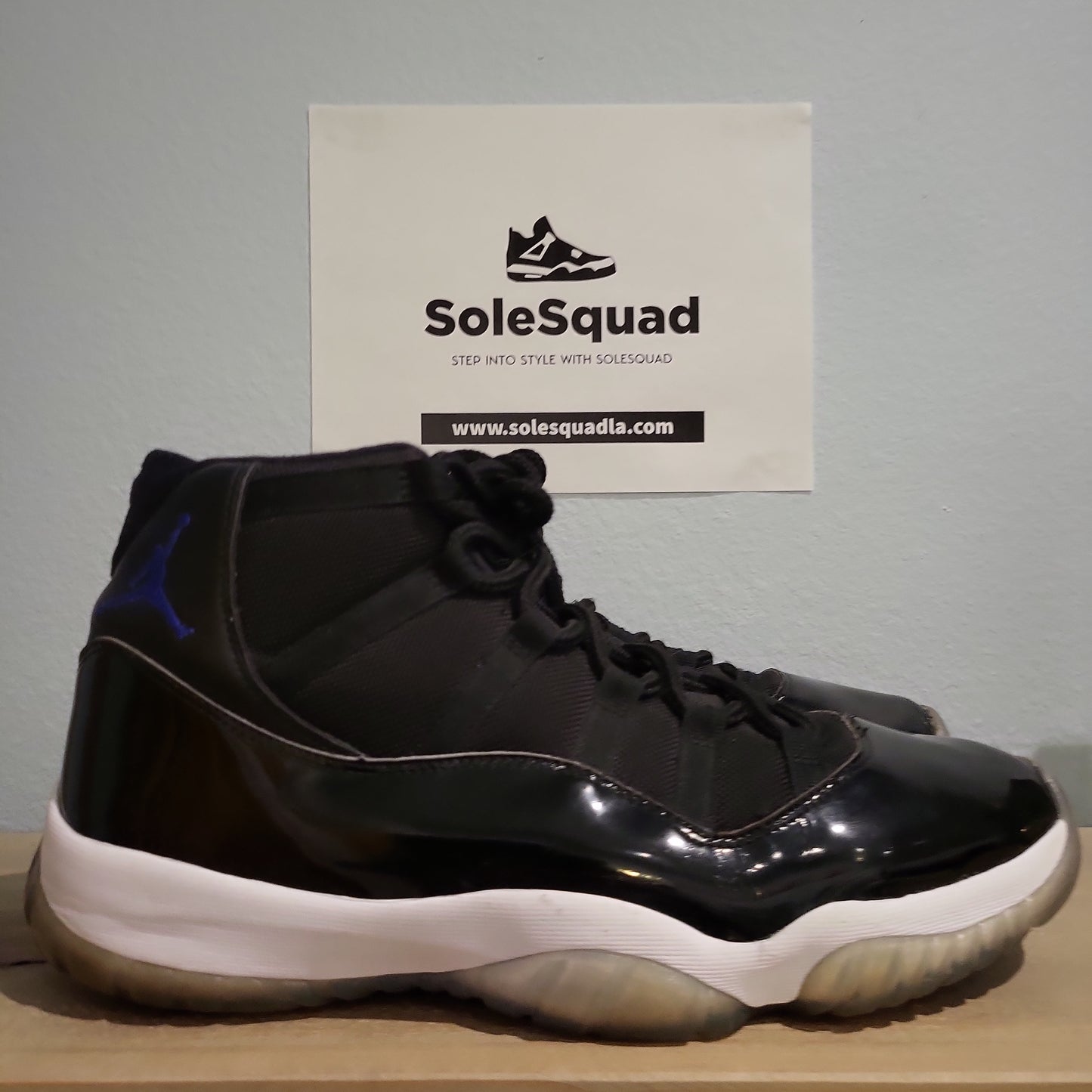 Jordan 11 Space Jam used size 12